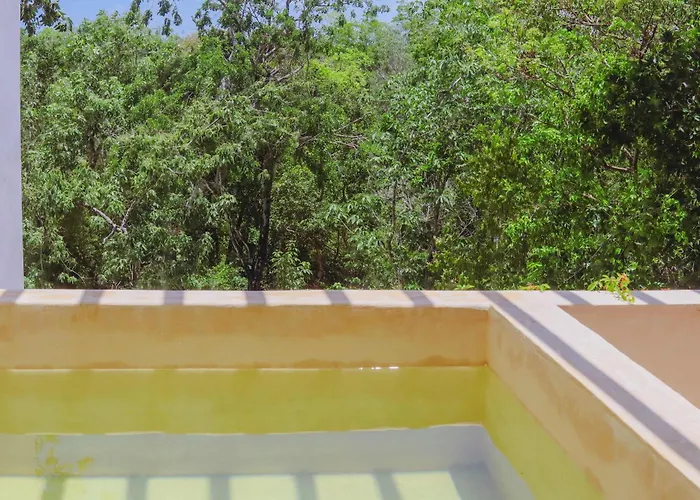 Chic Jungle 2br - Balcony Priv Pool Steam & Gym