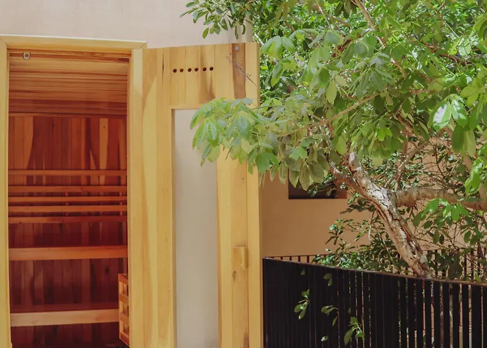 Apartment Chic Jungle 2br - Balcony Priv Pool Steam & Gym